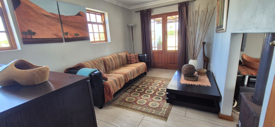 5 Bedroom Property for Sale in Cape Farms Western Cape